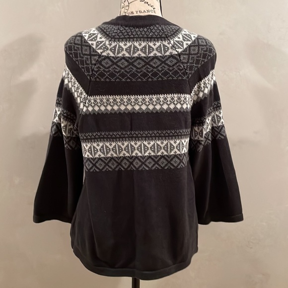 Cardigan - Picture 4 of 7